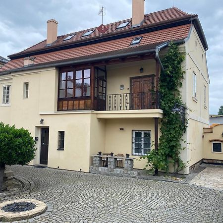 Galerie Vila Lucia 5 -Loft Apartman Plzeň Dış mekan fotoğraf