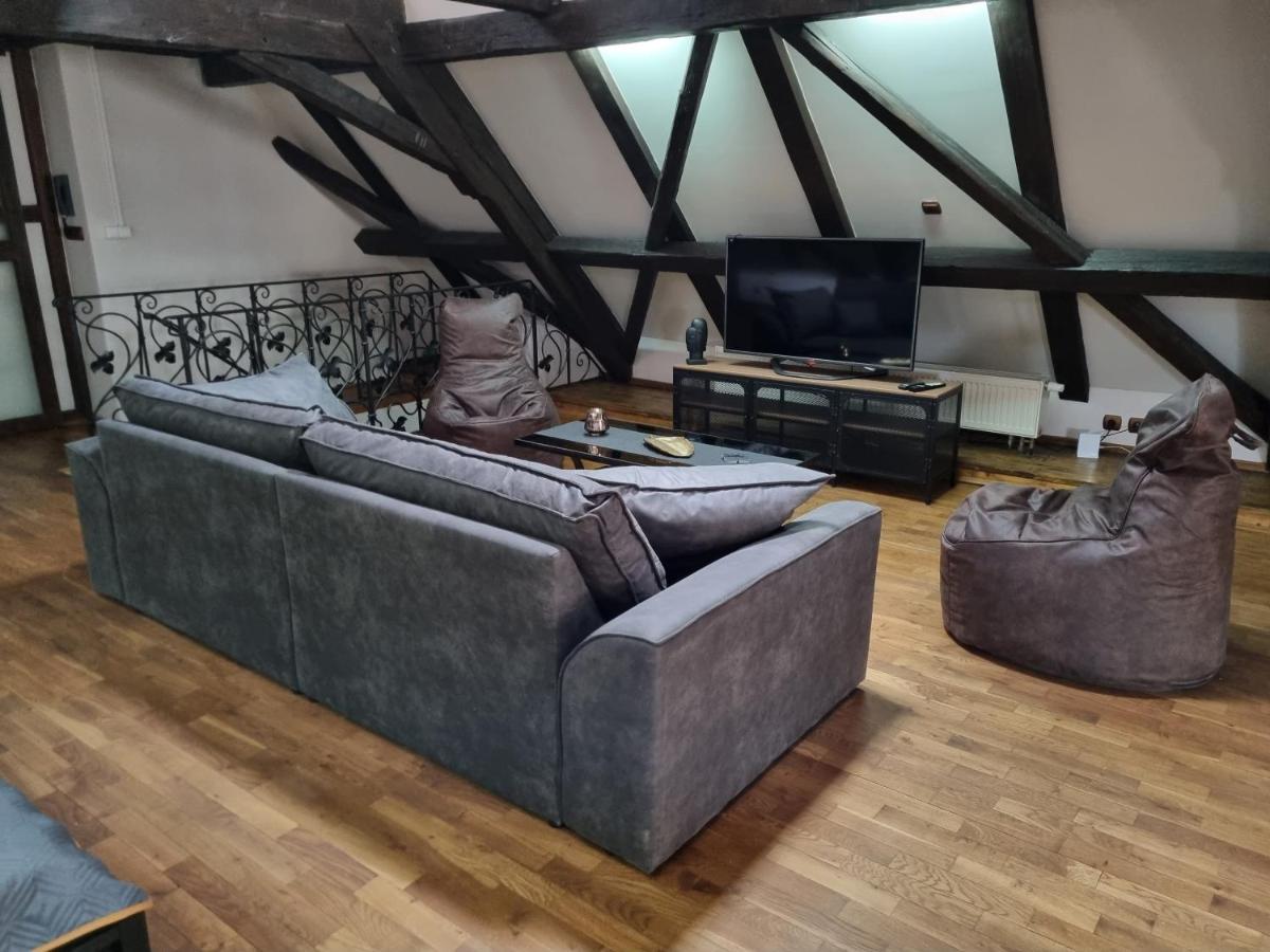 Galerie Vila Lucia 5 -Loft Apartman Plzeň Dış mekan fotoğraf