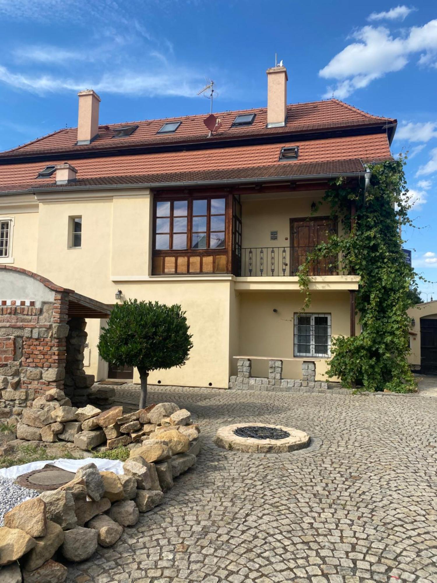 Galerie Vila Lucia 5 -Loft Apartman Plzeň Dış mekan fotoğraf