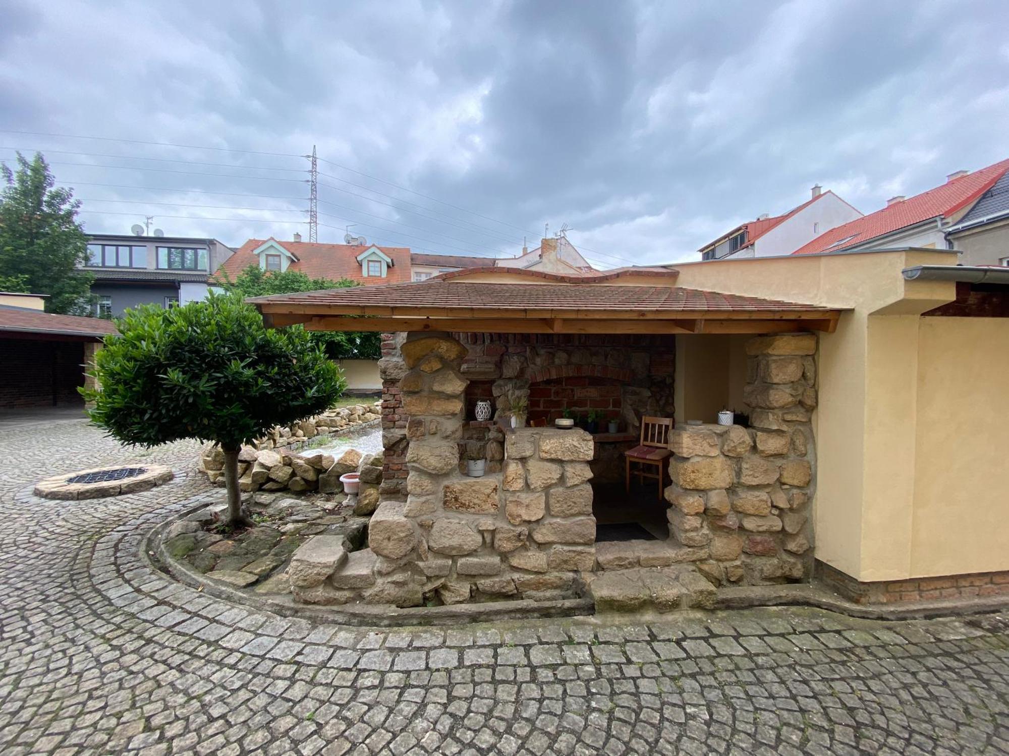 Galerie Vila Lucia 5 -Loft Apartman Plzeň Dış mekan fotoğraf