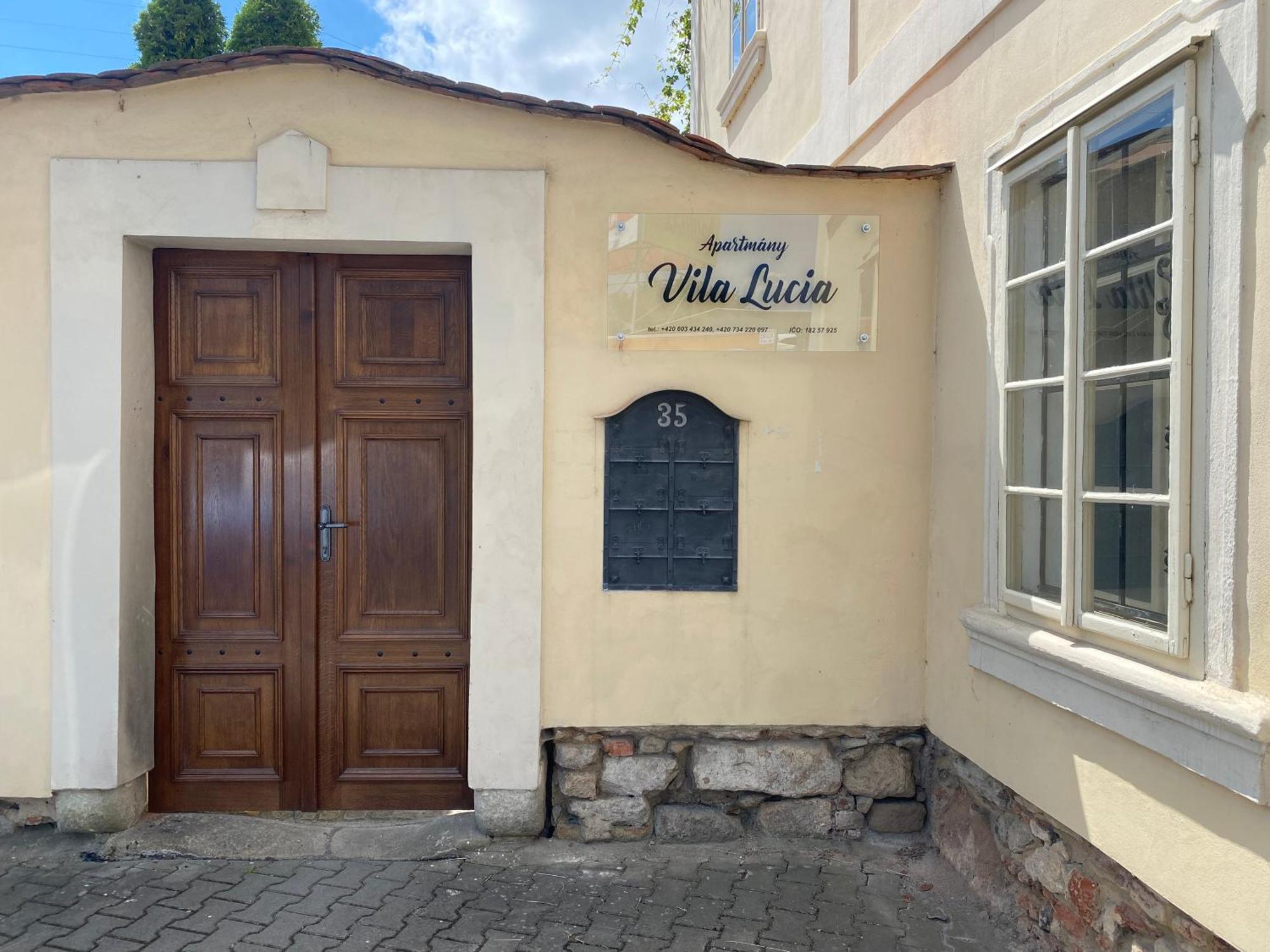 Galerie Vila Lucia 5 -Loft Apartman Plzeň Dış mekan fotoğraf